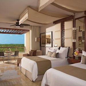 Junior Suite Ocean View Double Beds